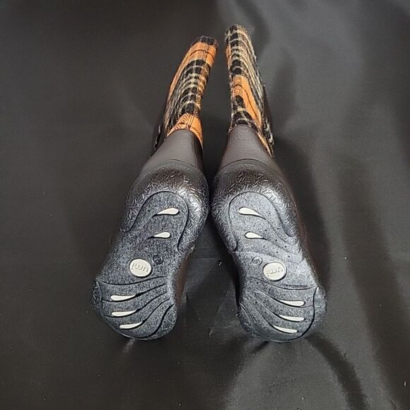 BRAND NEW UMI ROUND TOE ZIPPER CLOSURE TODDLERS BOOT - Picture 9 of 13